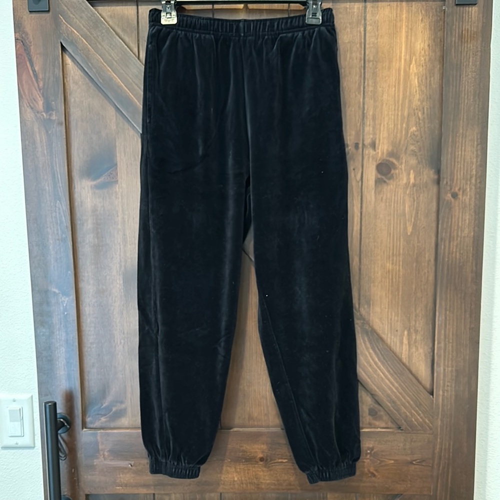 Topshop Chic Black Velvet Lounge Pants